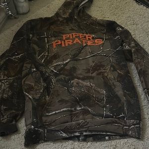 Camo sweatshirt